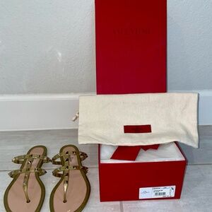 Valentino  Garvani Gladiador Sandal